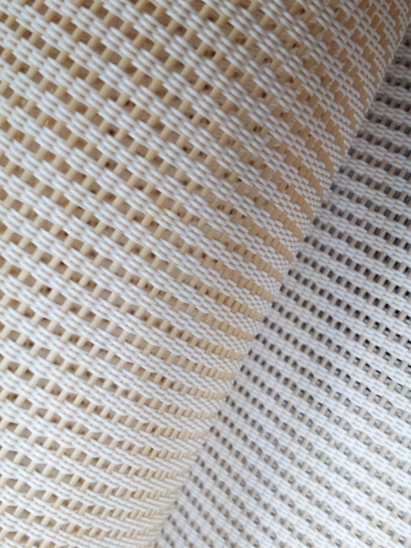 SLING Fabric – PVC-gecoat polyester gaas voor buiten | Duty-Free Texline / Textilene-stijl | YUGOLD